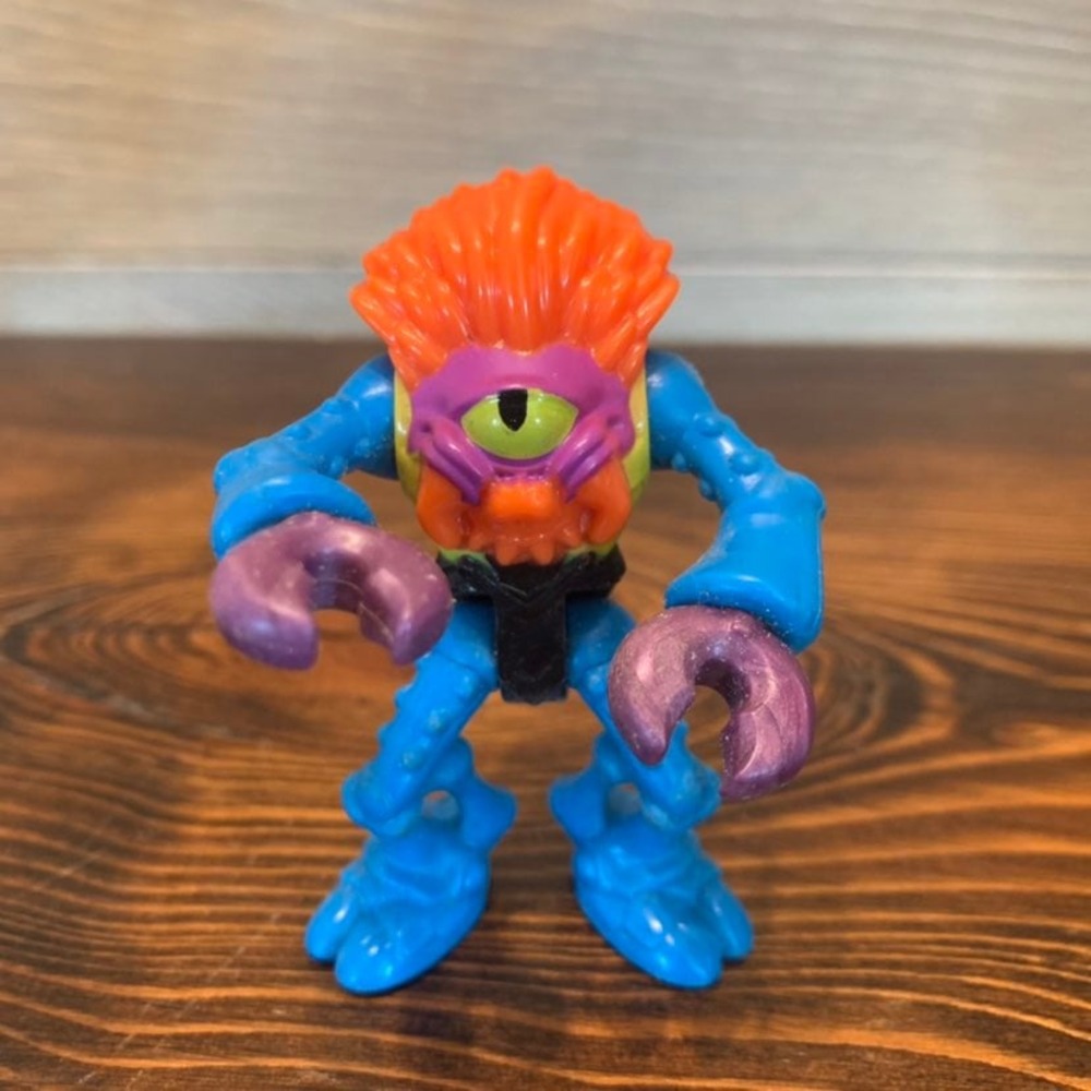 Fisher Price Imaginext Ion Slug Alien‎ Cyclops Figure Blue Orange Hair Pinchers